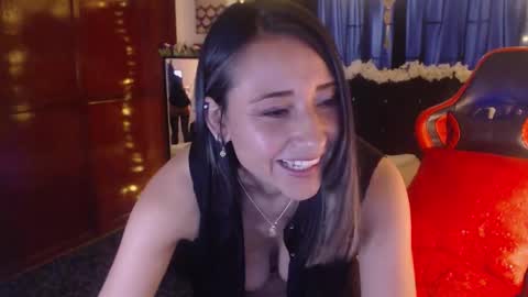 Snapshot of melody_sofia1 chatting on 10.10.25 Melody online show from 10.10.25