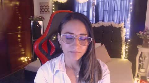 Snapshot of melody_sofia1 chatting on 10.15.25 Melody online show from 10.15.25