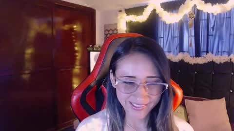 Snapshot of melody_sofia1 chatting on 10.25.25 Melody online show from 10.25.25