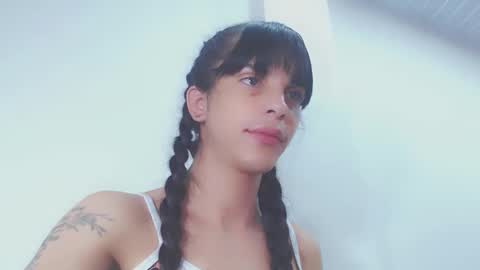 paola sandoval online show from 09.17.25