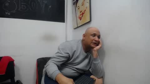 meloncillo_and_babyliss online show from 02.26.25