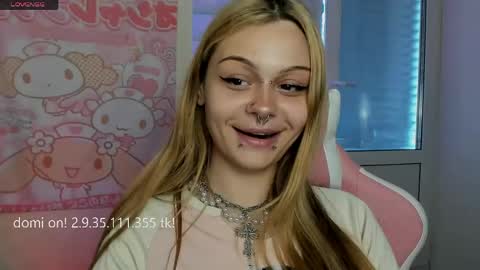 Snapshot of melonipinkbb chatting on 05.13.26 MELONI online show from 05.13.26