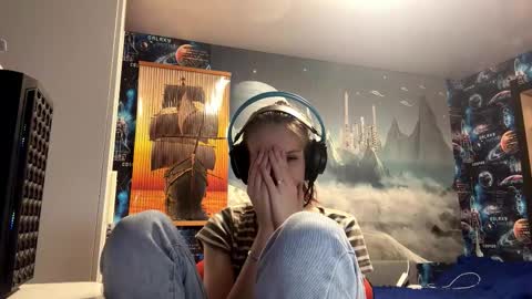 Hi Im Aria 18 years old online show from 11.01.25