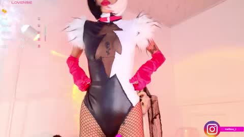 Snapshot of melytaylor chatting on 10.31.25 Melissa online show from 10.31.25