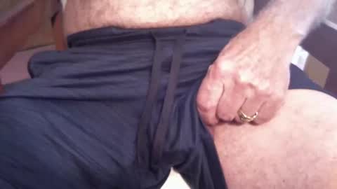 Snapshot of memesman chatting on 02.14.26 Mimis man online show from 02.14.26