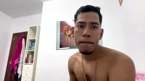 Snapshot of memolesta13 chatting on 12.26.24 memolesta13 online show from 12.26.24