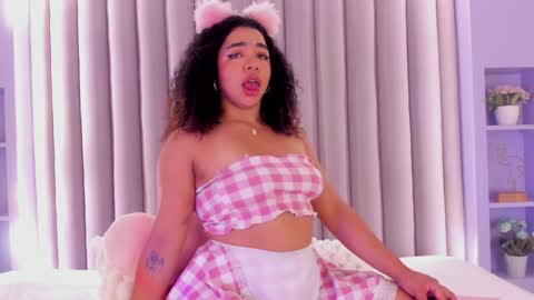  Memphis Williams  online show from 02.01.25