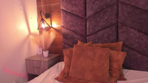  Memphis Williams  online show from 02.08.25