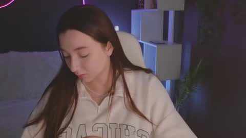 Mencialo online show from 10.02.25