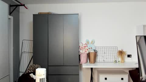 Snapshot of mendaciouss chatting on 11.03.25 Hello My name is Lily online show from 11.03.25