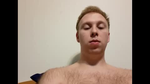 Snapshot of meow732 chatting on 10.21.25 meow732 online show from 10.21.25