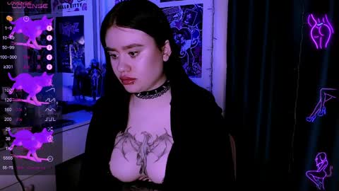 Snapshot of meow_marie chatting on 04.04.26 meow marie online show from 04.04.26