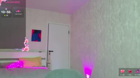 Snapshot of meow_moore chatting on 07.29.26 Megan online show from 07.29.26