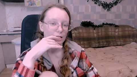 meowcr online show from 10.11.25