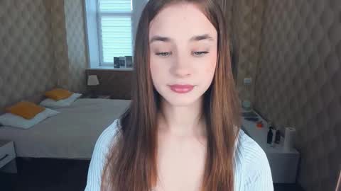 Snapshot of meoww_meows chatting on 10.24.25 Julie online show from 10.24.25