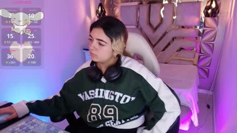    online show from 10.08.25