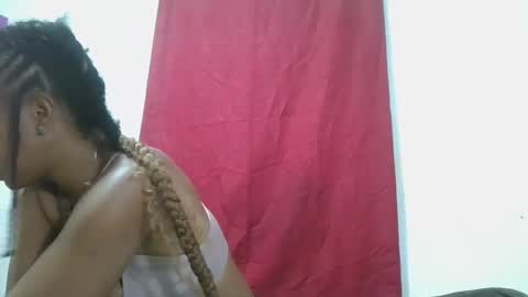 Snapshot of meraldaaaa chatting on 10.06.25 meraldaaaa online show from 10.06.25