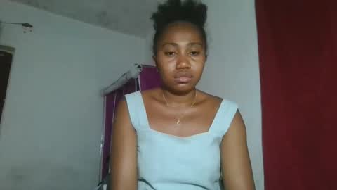 Snapshot of meraldaaaa chatting on 10.15.25 meraldaaaa online show from 10.15.25