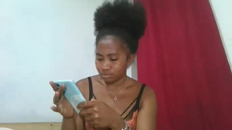 Snapshot of meraldaaaa chatting on 10.22.25 meraldaaaa online show from 10.22.25