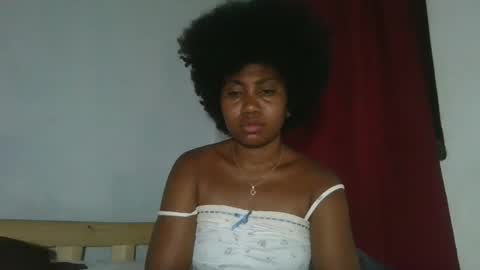 Snapshot of meraldaaaa chatting on 11.05.25 meraldaaaa online show from 11.05.25