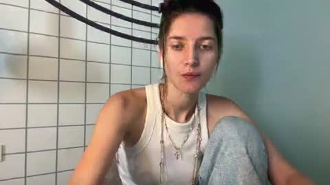 Snapshot of meralynn chatting on 06.13.26 LEVA online show from 06.13.26