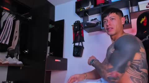 Snapshot of mercenaryxxx chatting on 10.03.25 Neith online show from 10.03.25