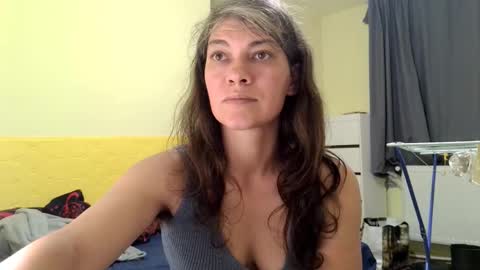 Miss Helena online show from 10.12.25