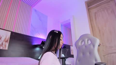 meredith_spencer online show from 02.06.25