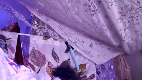 Snapshot of merelyalover chatting on 02.25.25 gurlnips online show from 02.25.25