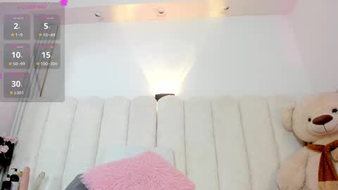 Snapshot of merida_85 chatting on 03.01.25 TANIA online show from 03.01.25