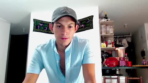 Snapshot of meridandwither chatting on 10.04.25 MeridandWither online show from 10.04.25