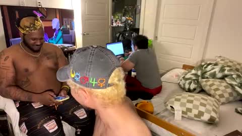 Merlinz Magic online show from 02.21.25