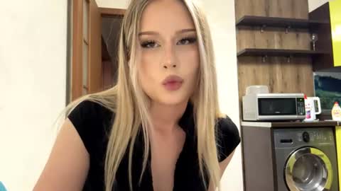 Stefani online show from 06.27.26