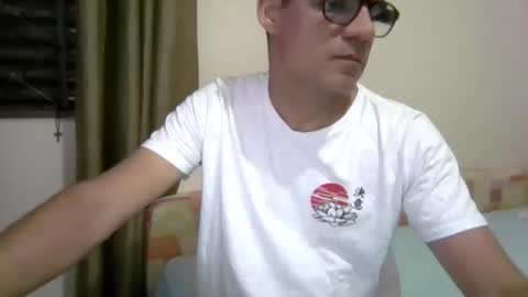 Snapshot of mersao chatting on 10.26.25 Nerd Latino online show from 10.26.25