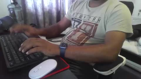 Snapshot of meshneo chatting on 02.06.25 meshneo online show from 02.06.25