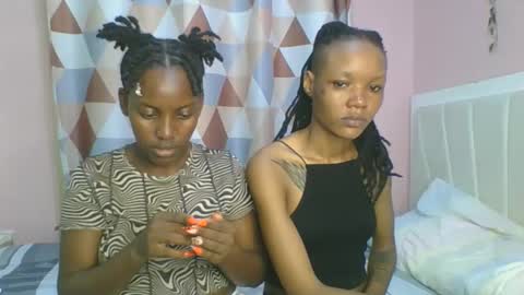 Snapshot of messyluna chatting on 04.29.26 meggy and bree online show from 04.29.26