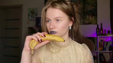 Snapshot of metacatharsis chatting on 05.14.26 Eva online show from 05.14.26