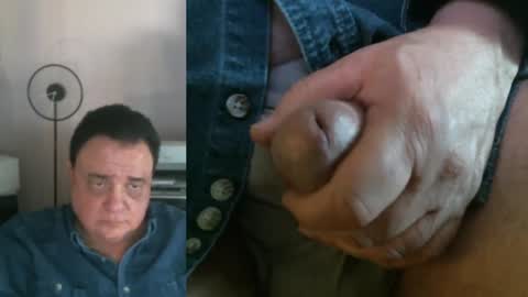 Snapshot of metrowester chatting on 02.08.25 metrowester online show from 02.08.25