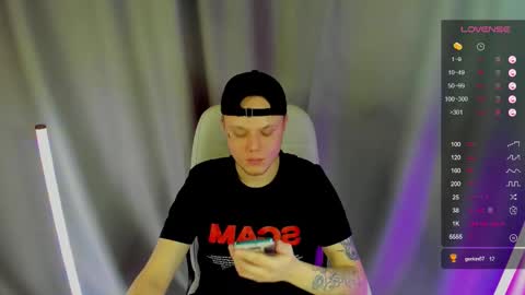 Mett online show from 11.28.25