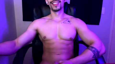 Snapshot of mettew22cm chatting on 03.06.25 mettew22cm online show from 03.06.25