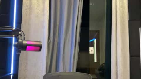 Snapshot of mettew22cm chatting on 09.08.25 mettew22cm online show from 09.08.25