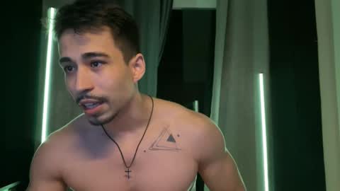 Snapshot of mettew22cm chatting on 09.15.25 mettew22cm online show from 09.15.25