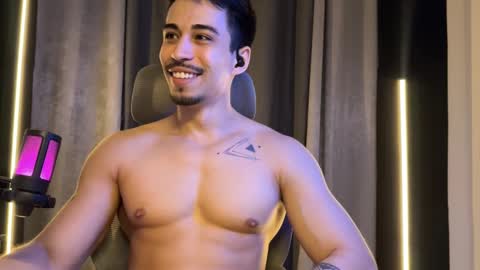 Snapshot of mettew22cm chatting on 10.02.25 mettew22cm online show from 10.02.25