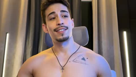 Snapshot of mettew22cm chatting on 10.15.25 mettew22cm online show from 10.15.25