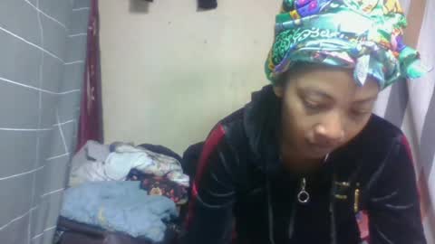 Snapshot of mevasoa chatting on 06.21.26 mevasoa online show from 06.21.26
