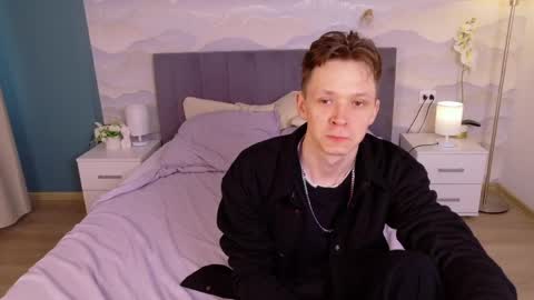 MEVERIK OUSHEN online show from 04.03.26