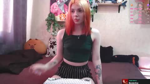 Snapshot of mevis_li chatting on 11.08.25 Mavis online show from 11.08.25