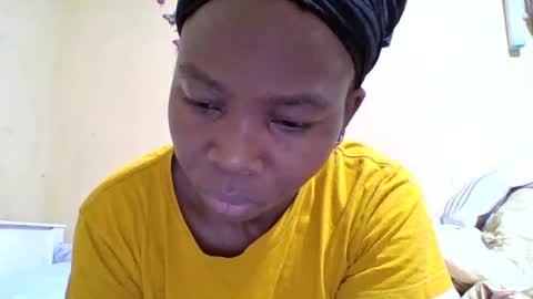 Snapshot of meybel chatting on 06.30.26 Meybel online show from 06.30.26
