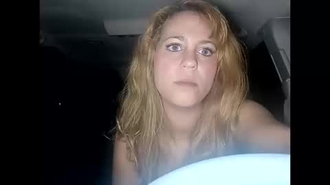 mezzy69 online show from 10.10.25