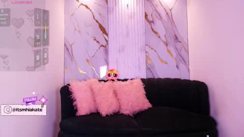 Snapshot of mhia_kate chatting on 02.04.26 Mhia Kate online show from 02.04.26